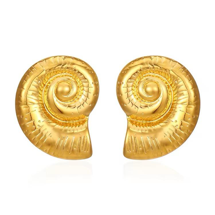 18K Gold Plated Smooth Seashells Ear Studs