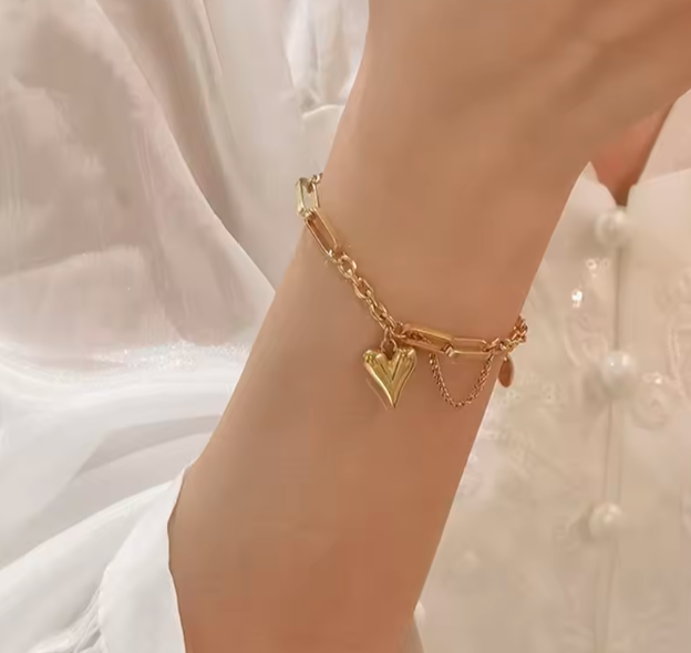 Love Heart Charm Chain Bracelet