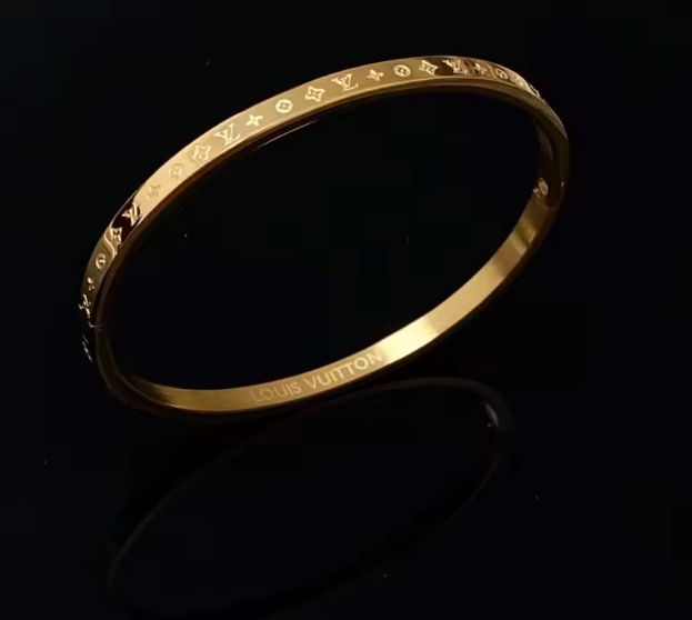 Louis Vuitton Metal Bracelet Elegant Bangle