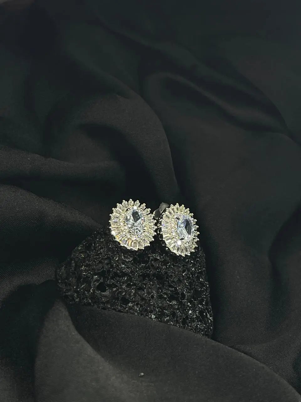 New Trendy Marquise Zircon Stud Studs Gleamora
