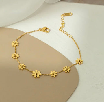 Sun-Kissed Bloom Adjustable Bracelet