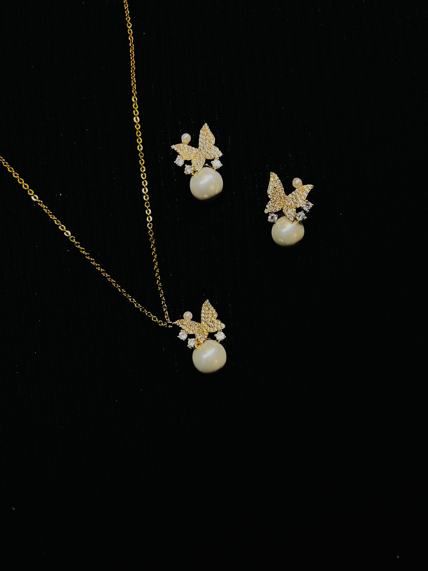 Vintage Butterfly Pendant Necklace and Earrings Set Jewelry