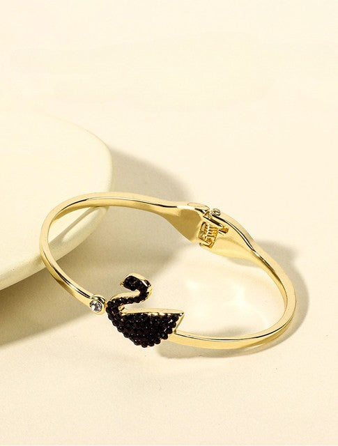 Black Swan Elegance Bracelet