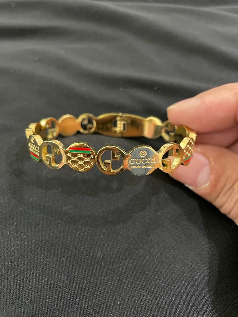 Crown & Pattern Charm Bracelet – Gold Plated Cultural Jewelry