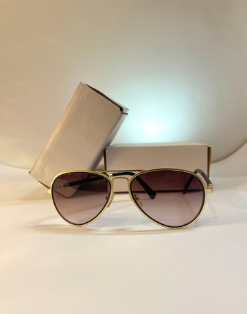 Unisex Aviator Sunglasses – Gold Frame with Gradient Lenses