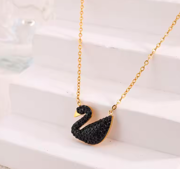 Swan Locket - Black