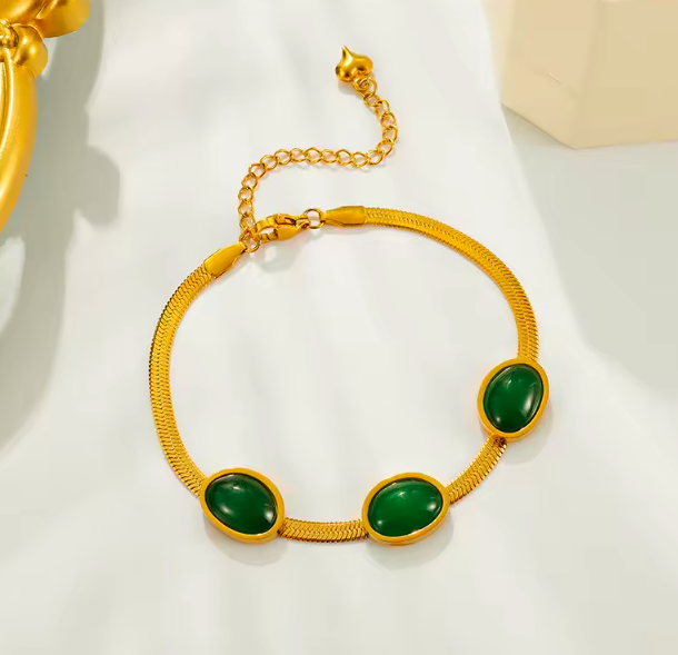 Lush Three Stone Emerald Bracelet