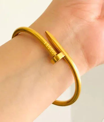 Minimalist Nail Bracelet - Gold Plated